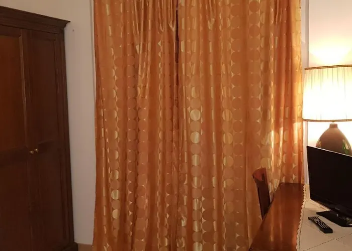 Ξενοδοχείο Vitalba 3*